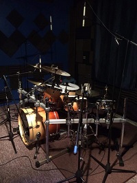 Tracking Drums